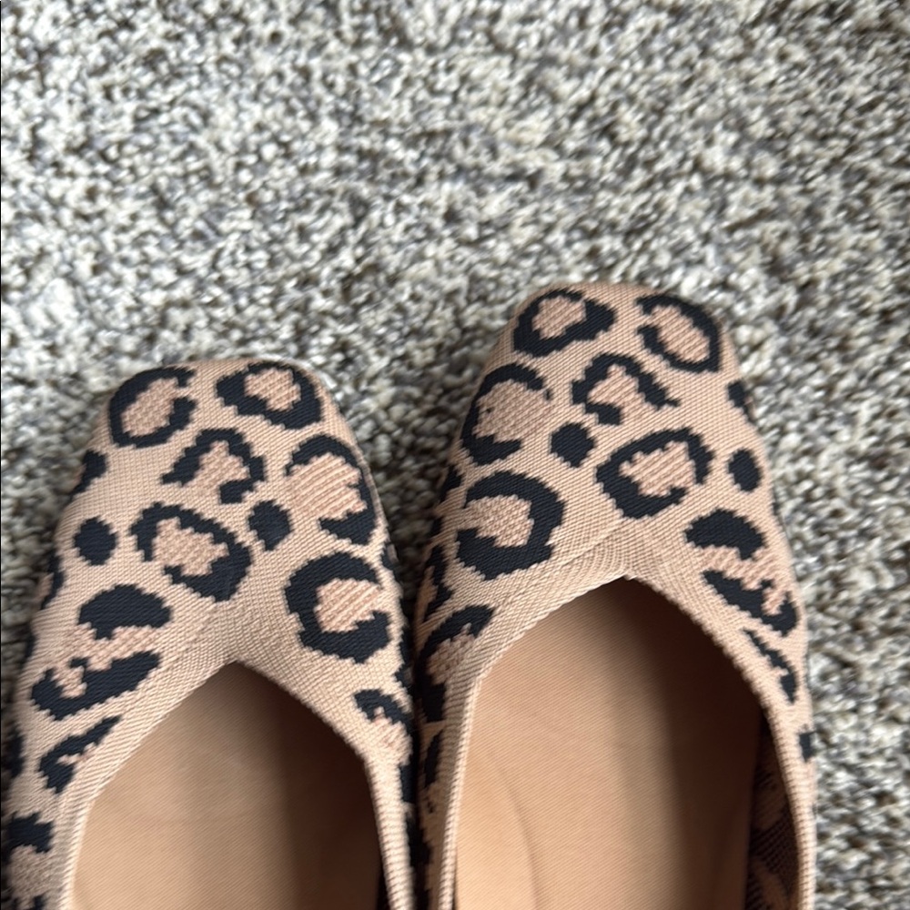 Tan and Black Leopard Print Flats Versatile Slip-On Shoes size EU 38/US 7.5 - Picture 3 of 6